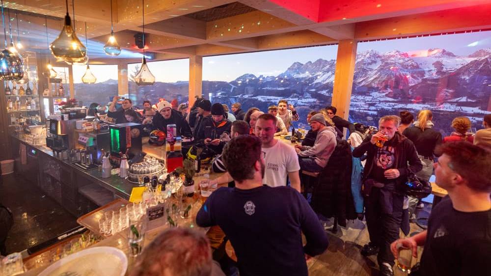Kessler Bar mit Panoramablick